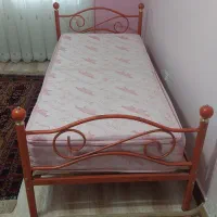 تختخواب یکنفره فلزی با کفی چوبی|تخت و سرویس خواب|تهران, قاسم‌آباد|دیوار