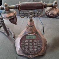 تلفن رومیزی سلطنتی نوستالژی