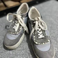 کفش اسپرت سالم