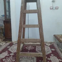 جهار پایه چوبی