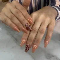 ۵ مدل ناخن|خدمات آرایشگری و زیبایی|رشت, گلسار|دیوار