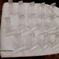 تعدادی نگه دارنده موجود میباشد