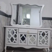آینه و کنسول بسیار شیک|بوفه، ویترین، کنسول|جوانرود, |دیوار