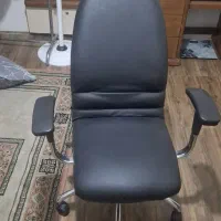 میز و صندلی کامپیوتر
