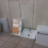 ست کامل حمام و توالت به همراه شیر اهرمی و دو  آینه