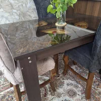 میز ناهارخوری چوبی کارکرده با ۴ صندلی چستری