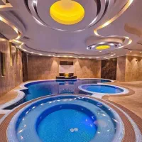 لوکس‌ترین زندگی در آبشار تهران/60 متر