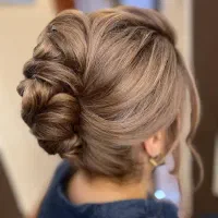 یلدایی درخشان تر از همیشه با تخفیف 70٪ واقعی|خدمات آرایشگری و زیبایی|تبریز, |دیوار