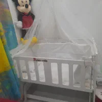 تخت وگهواره کودک.