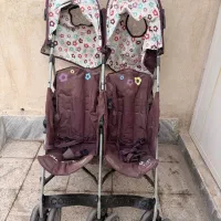 کالسکه دوقلویی