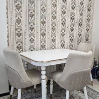 میز نهارخوری ۴ نفره