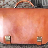کیف چرم طبیعی دست دوز