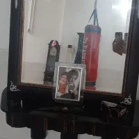 ایینه و شمعدانی مشکی سالم