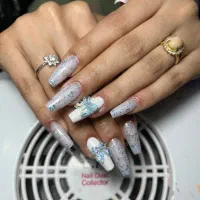 کاشت ناخن|خدمات آرایشگری و زیبایی|گلبهار, شهر جدید گلبهار|دیوار