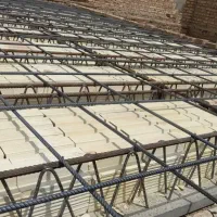 اجرای سقف تیرچه بلوک با ابزار متری ۱۵۰تا۲۰۰میبندم|خدمات پیشه و مهارت|یزد, |دیوار