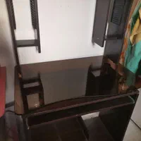 میز تحریر کامپیوتر