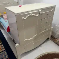 کمد و تخت کودک|تخت و صندلی بچه|شیراز, کوشک میدان|دیوار