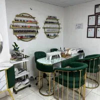 اجاره میز ناخن*میدان انقلاب*|اجارهٔ دفتر کار، اتاق اداری، مطب|تهران, جمال‌زاده|دیوار