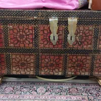 صندوقچه اهنی.|صنایع دستی و سایر لوازم تزئینی|نور, |دیوار