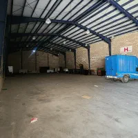 اجاره ۱۴۰۰متر سوله ۲۰۰متر تجاری بر اصلی