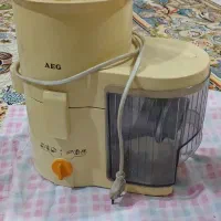 اب میوه گیری  AEG