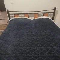 تخت دو نفره با تشک و ایینه