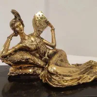 مجسمه برنز آنتیک پایه سنگ