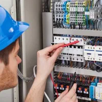 برقکار صنعتی و ساختمان در فولادشهر