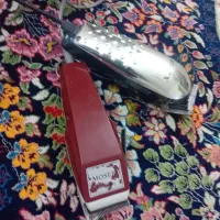 دوعدد ماشین ریش تراش