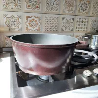 قابلمه چدن 28