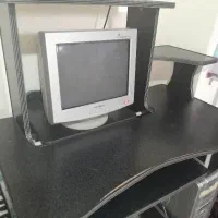 میز کامپیوتر