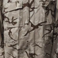 اورکت نظامی در حد نو سالم|لباس|صابری, |دیوار