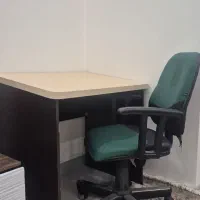 میز و صندلی