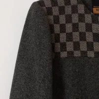 پالتو|لباس|مشگین شهر, |دیوار