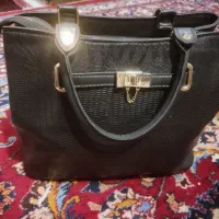 کیف مجلسی نونو اصلا استفاده نشده ویک کیف کم کار شد