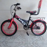 دوچرخه|دوچرخه، اسکیت، اسکوتر|سنگر, |دیوار