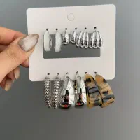 گوشواره های  پلیمری ضد حساسیت رنگ ثابت|بدلیجات|همدان, |دیوار