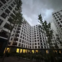۱۱۵متر/طبقه ۳/رویال هما/برج باغ برند/سرمایه گذاری
