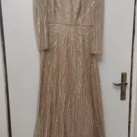 لباس مجلسی|لباس|رشت, فلسطین|دیوار