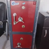 گاوصندوق ایران کاوه دو طبقه در حد نو