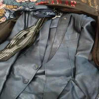 کت وشلوار نو|لباس|قرچک, میرزائی جنوبی|دیوار