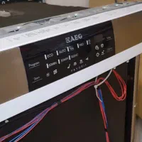 رابو سرویس/ تعمیرات تخصصی لباسشویی و ظرفشویی|خدمات پیشه و مهارت|صدرا-فارس, فاز ۱|دیوار