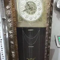 ساعت برنجی ایستاده