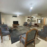 اجاره روزانه واحد ۱۸۰ متری چهارباغ سی و سه پل