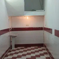 اجاره-مغازه-14-متری-واقع-در-خیابان-روحانی