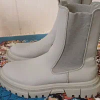 چکمه زنانه خارجی|کیف، کفش، کمربند|نیشابور, میدان حافظ|دیوار