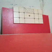 یک عدد تختخواب وکمد