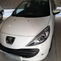 ۲۰۷ سقف شیشه ای