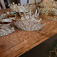 فروش تاج عروس فقط ۵۰۰ تومن