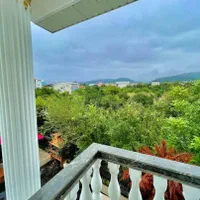 دوبلکس ۳۸۰ متری ، محوطه مشجر ، سعادت آباد بی نظیر